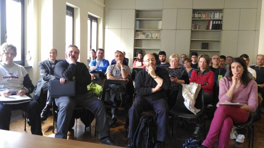 Le parrocchie "corrono" sul web