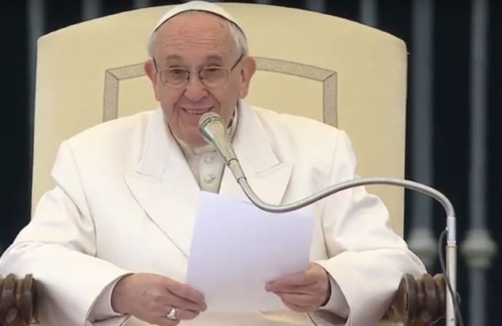 Francesco: "La Messa non è compito settimanale"
