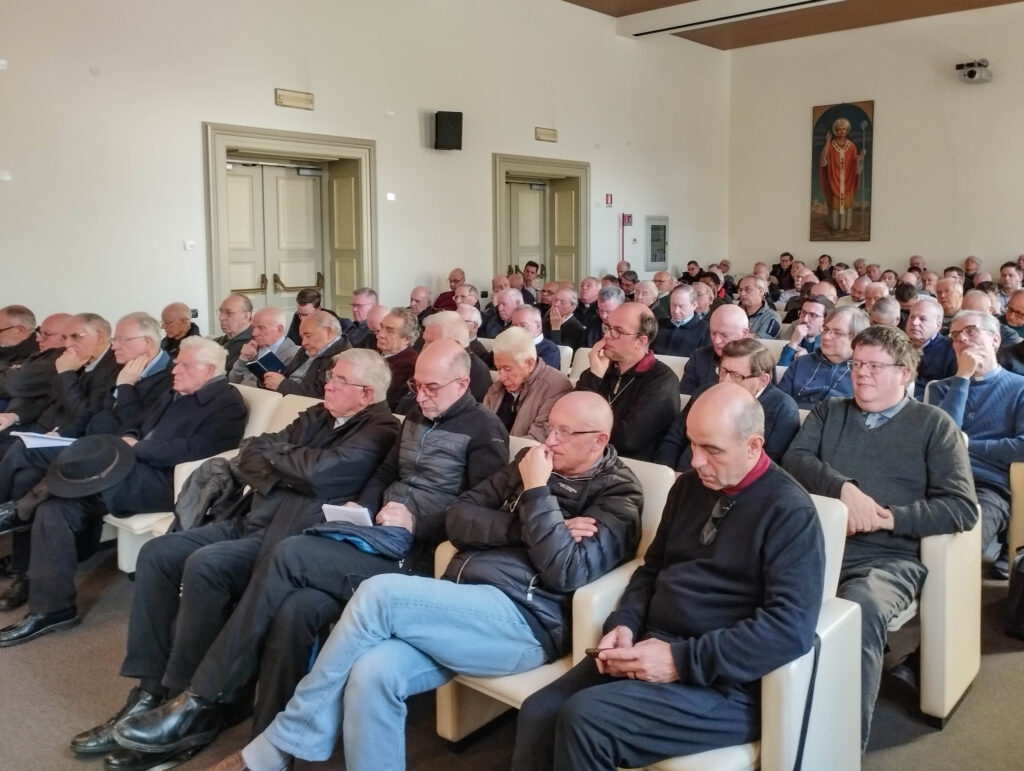 Il ritiro di Quaresima per il clero trentino con suor Grazia Papola