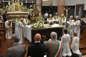 visita pastorale pergine vescovo lauro