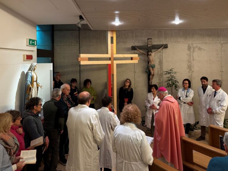 Arcivescovo_Lauro_sChiara_161225_1