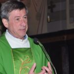 Tione-Il-parroco-e-decano-don-Fernando-Murari-2016-Vita-Trentina