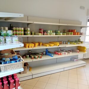 A Cembra nasce l’Emporio della Solidarietà promosso da Caritas, CEDAS e rete territoriale. Aiuterà famiglie e persone in difficoltà e sarà intitolato a don Mauro Leonardelli
